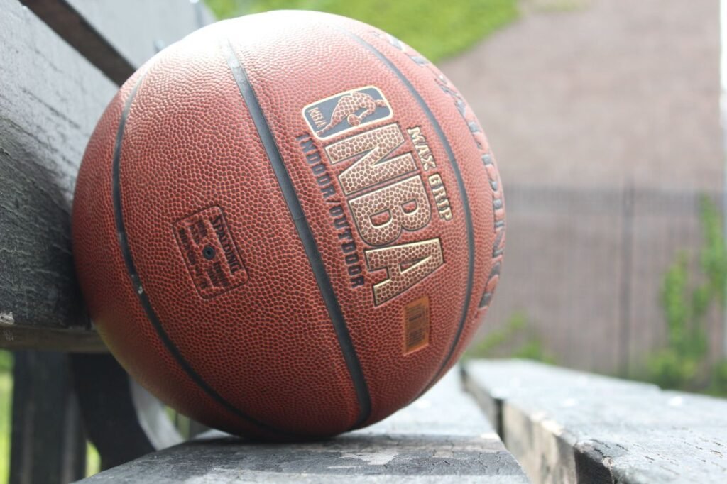 nba-players-crash-the-wnba-draft